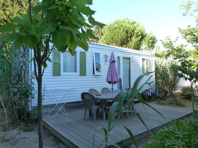 Camping Les Dunes เลอบัวส์-ปลาจ-อ็อง-เร ภายนอก รูปภาพ